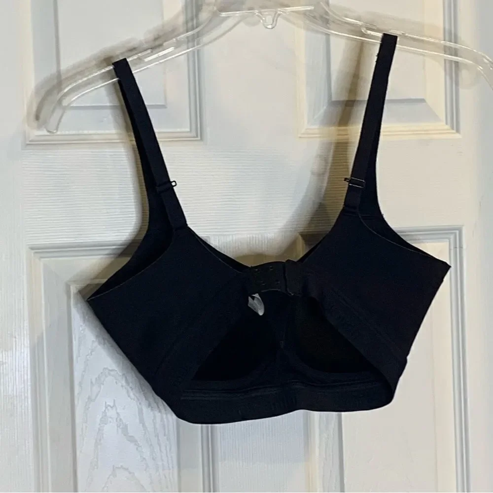 Lululemon black bra 32E
